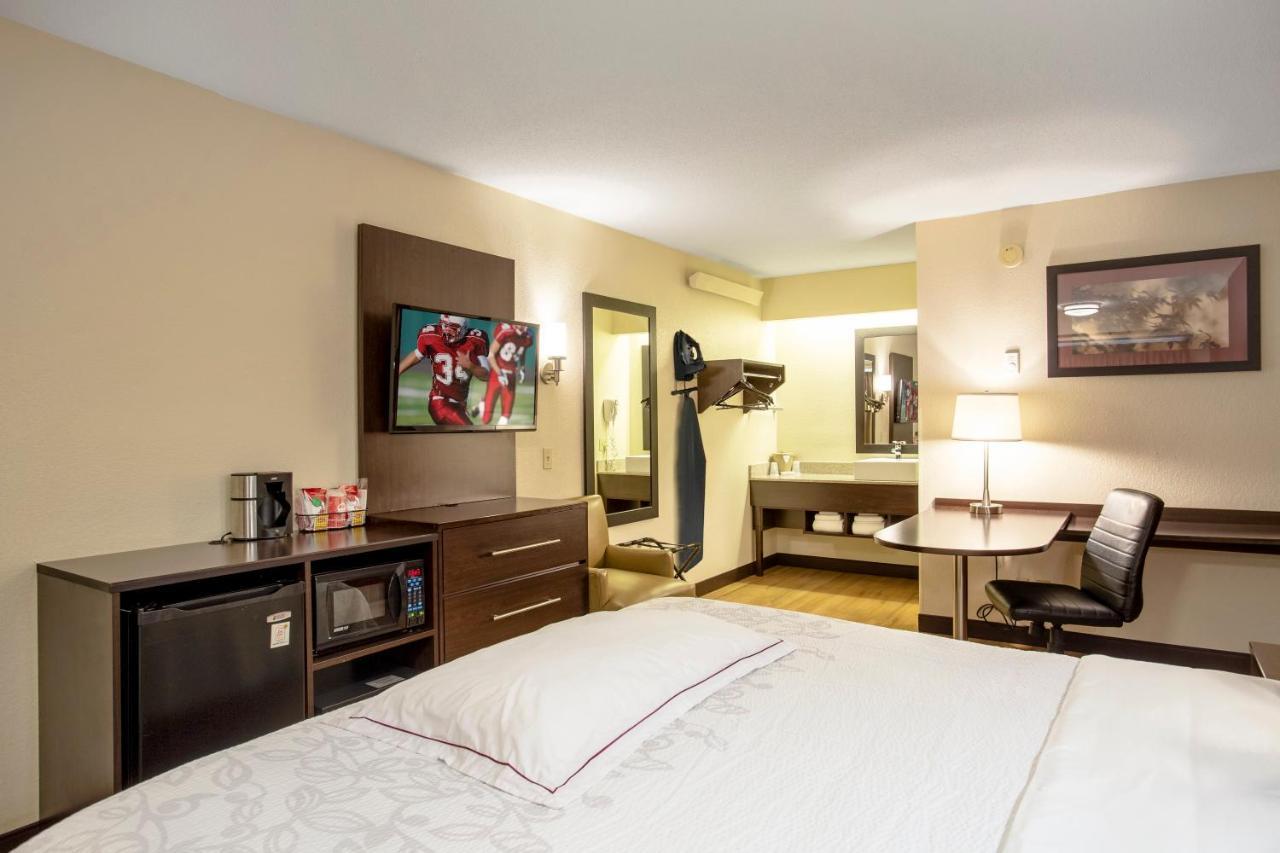 Red Roof Inn Plus+ Statesville Eksteriør bilde