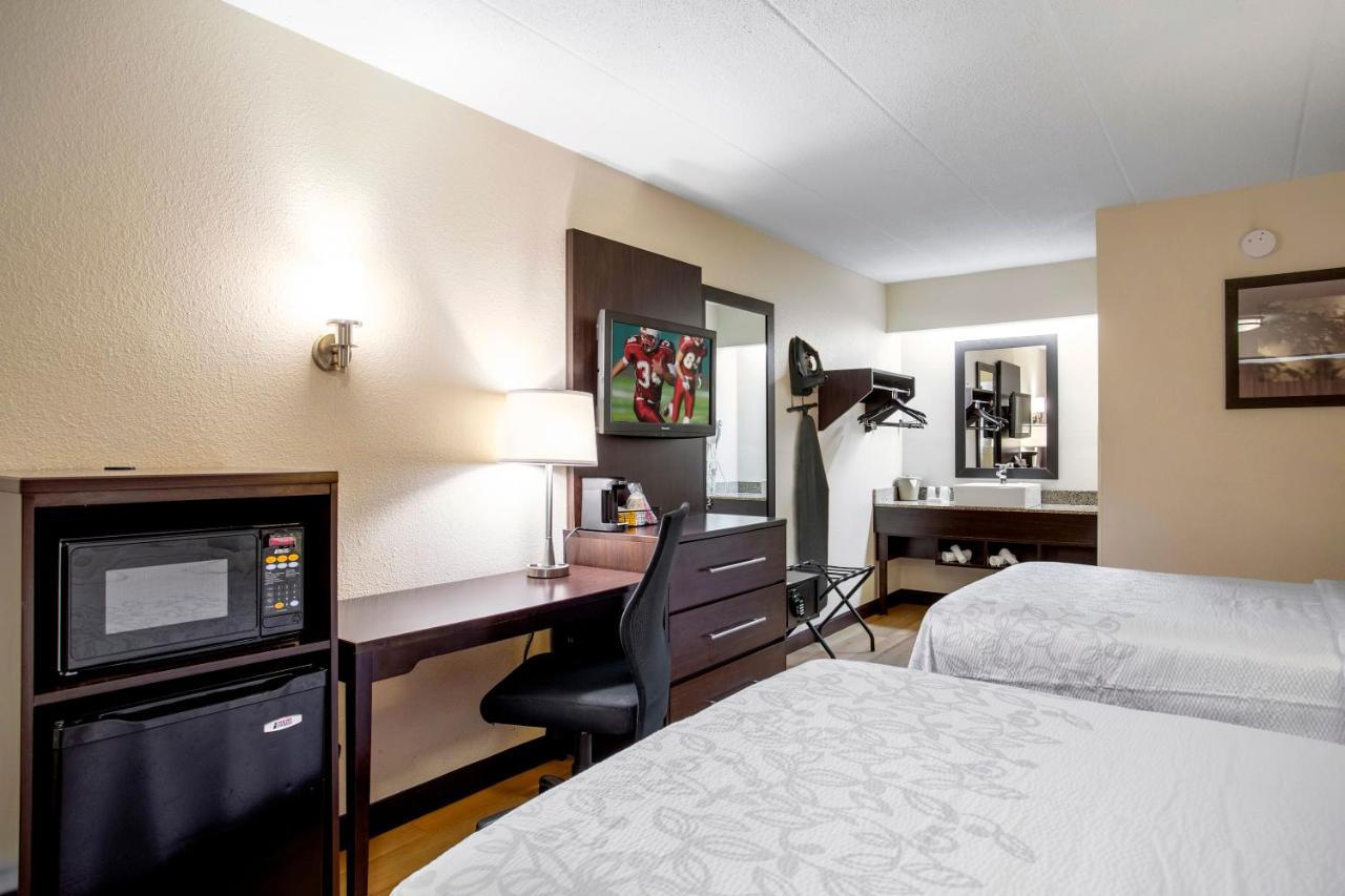 Red Roof Inn Plus+ Statesville Eksteriør bilde