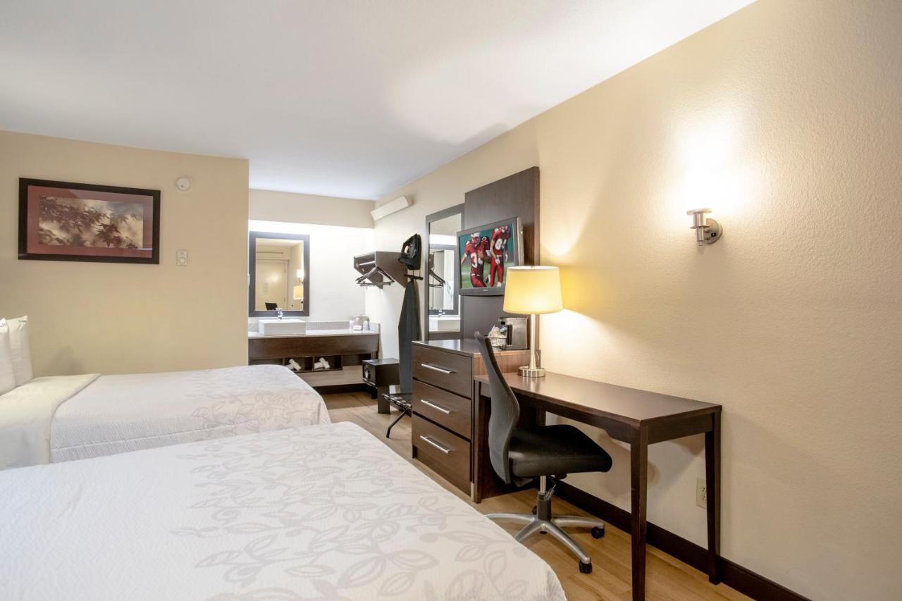 Red Roof Inn Plus+ Statesville Eksteriør bilde